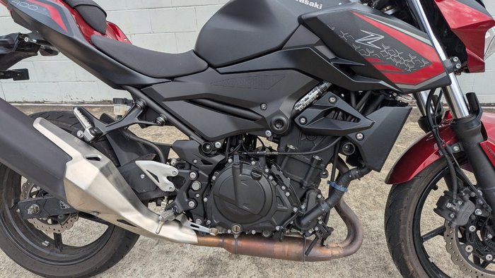 2021 Kawasaki Z400 Red