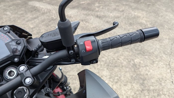 2021 Kawasaki Z400 Red