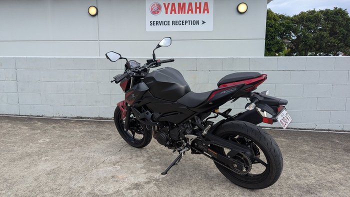 2021 Kawasaki Z400 Red