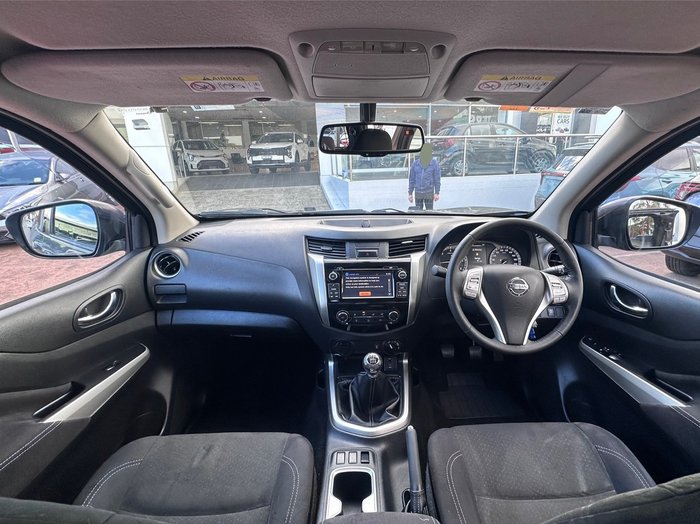 2018 Nissan Navara ST