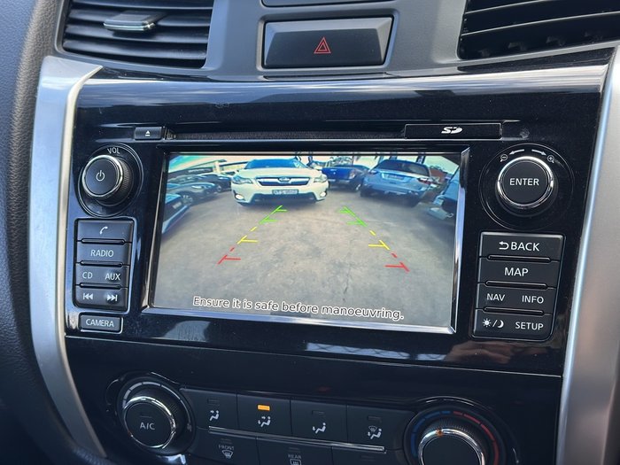 2018 Nissan Navara ST