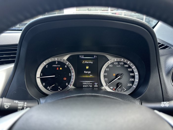 2018 Nissan Navara ST