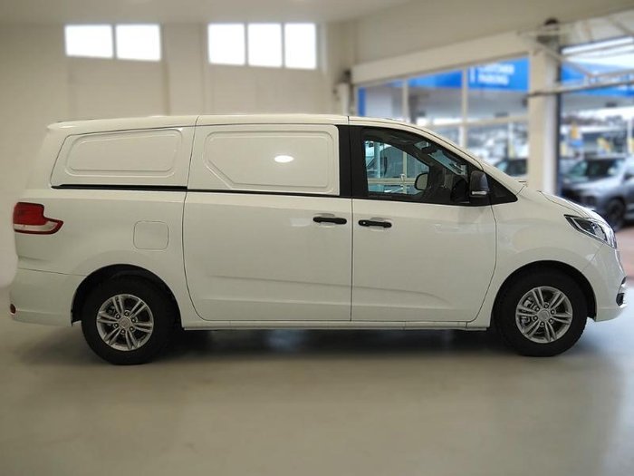 2025 LDV G10