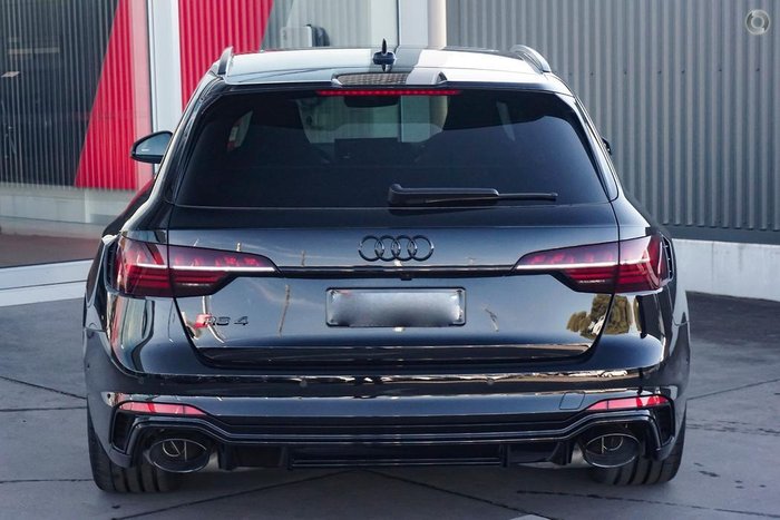 2023 Audi RS4 