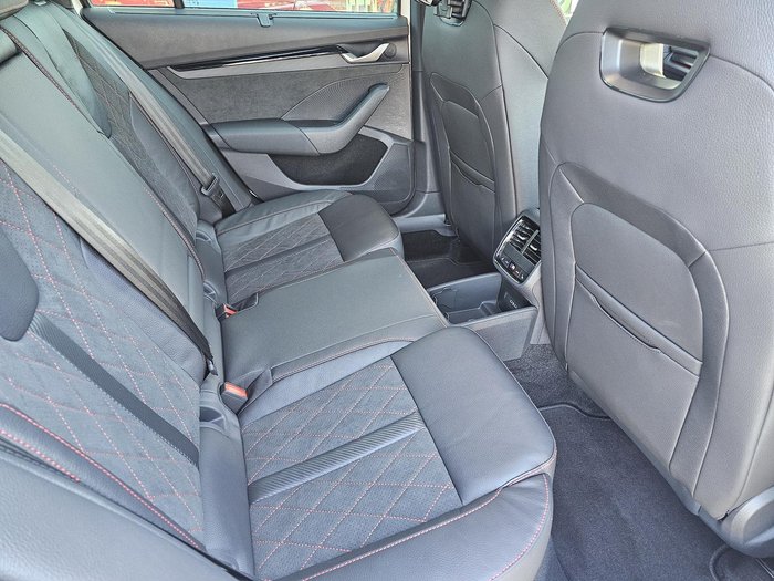 2025 SKODA Octavia RS NX MY25 Candy White