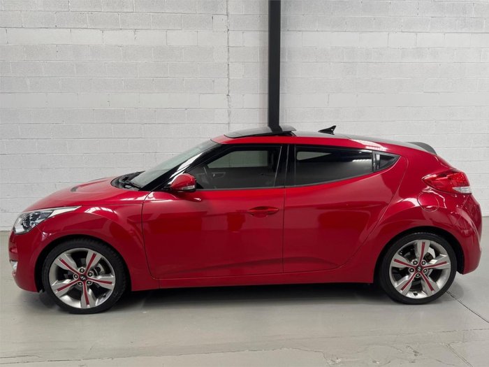 2012 Hyundai Veloster + FS Veloster Red