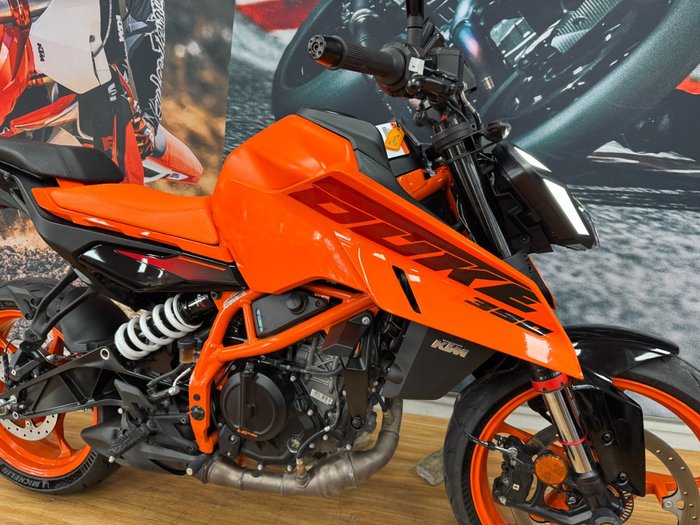 2024 Ktm 390 DUKE ORANGE