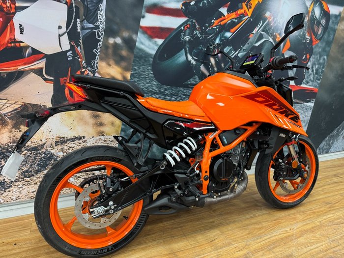 2024 Ktm 390 DUKE ORANGE