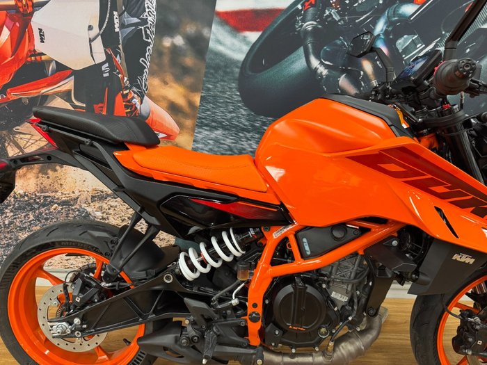 2024 Ktm 390 DUKE ORANGE