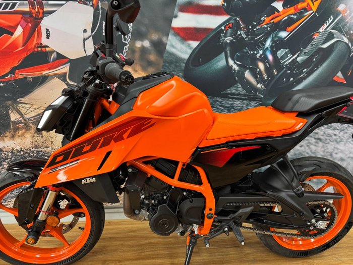 2024 Ktm 390 DUKE ORANGE