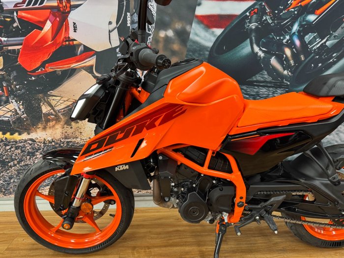 2024 Ktm 390 DUKE ORANGE