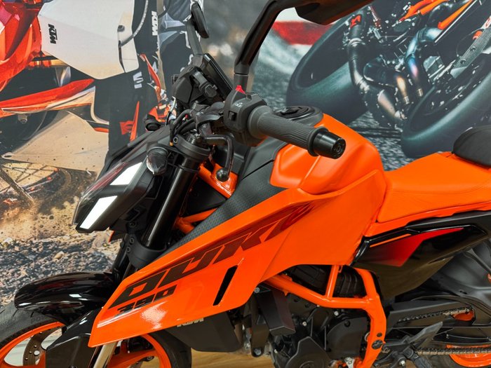 2024 Ktm 390 DUKE ORANGE