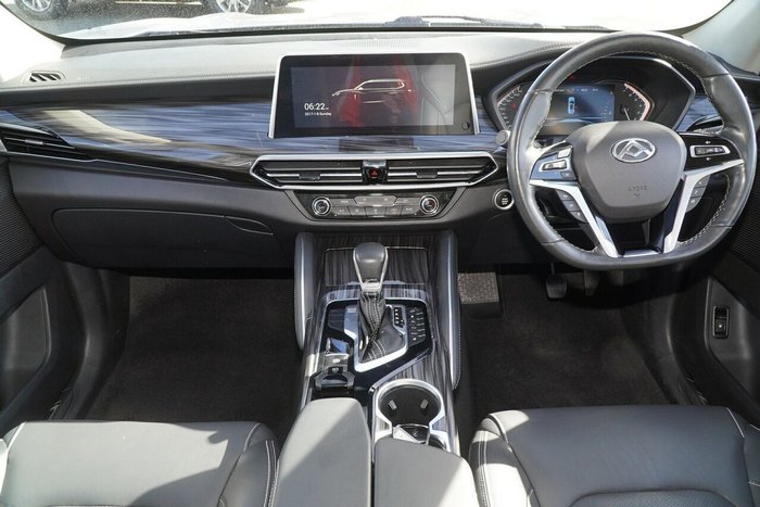 2020 LDV D90 Executive