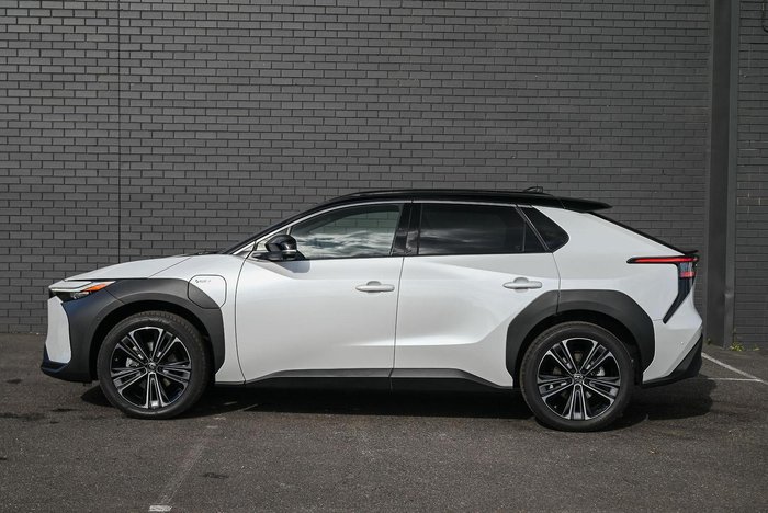 2024 Toyota bZ4X