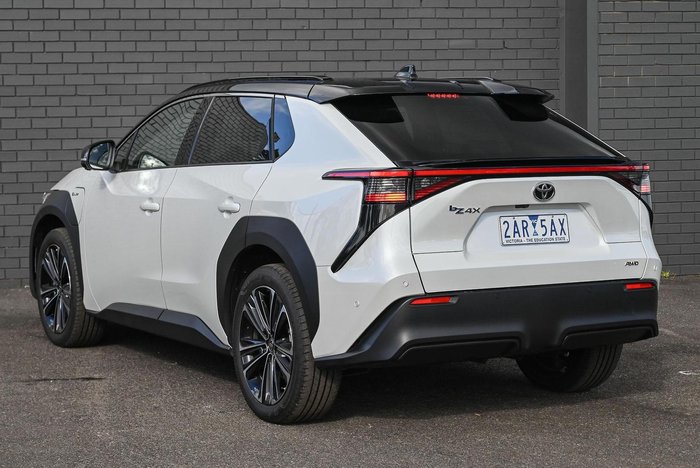 2024 Toyota bZ4X