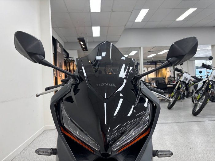 2022 Honda CBR650R Black