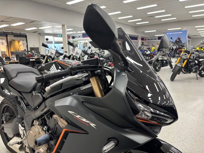 2022 Honda CBR650R Black