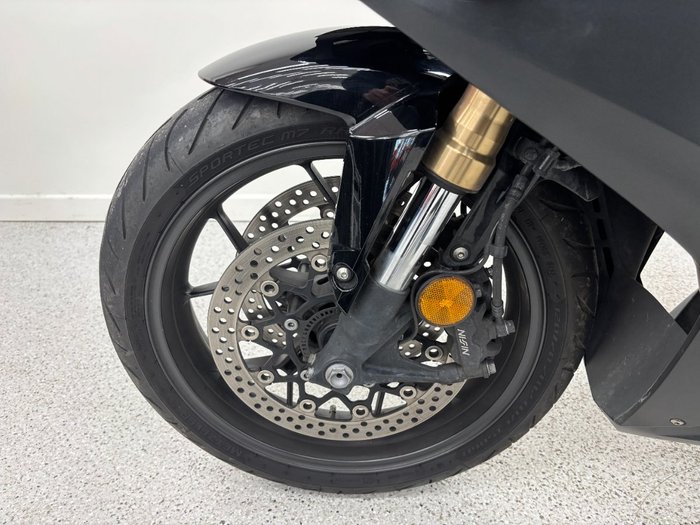 2022 Honda CBR650R Black