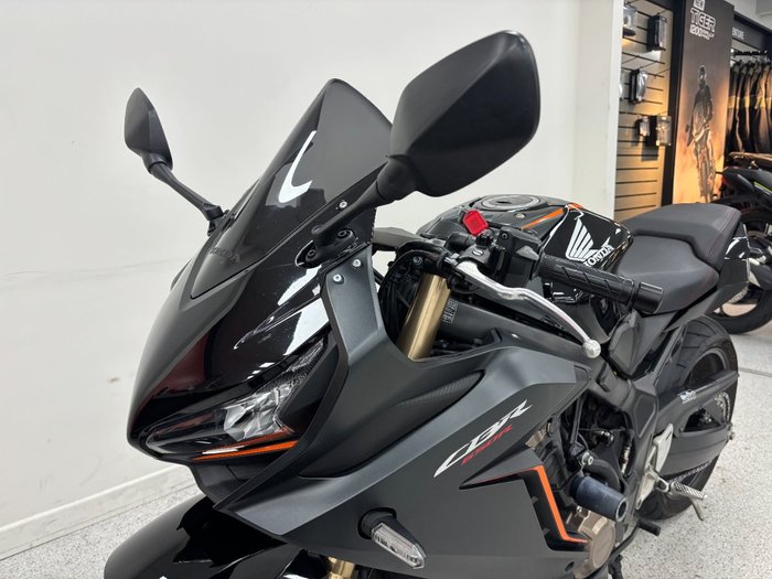 2022 Honda CBR650R Black