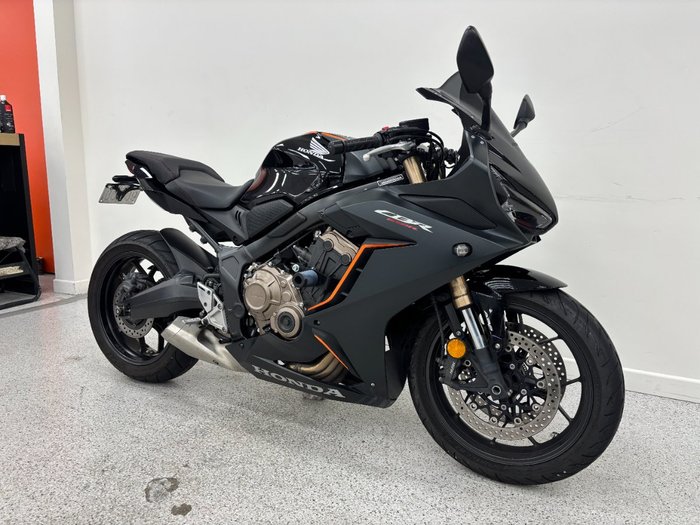2022 Honda CBR650R Black