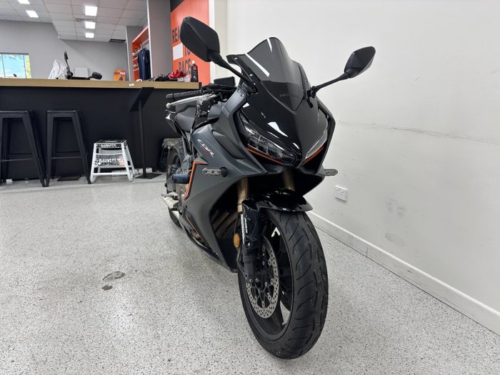 2022 Honda CBR650R Black