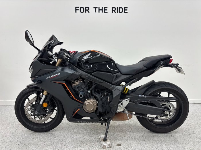 2022 Honda CBR650R Black