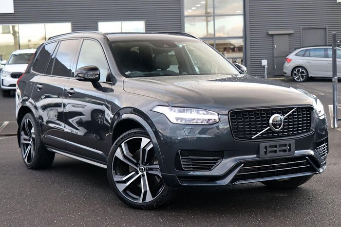 2022 Volvo XC90 Recharge Plug-In Hybrid