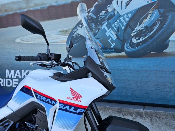 2023 Honda XL750 ROSS WHITE