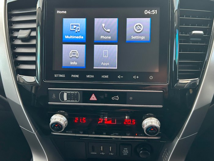 2020 Mitsubishi Pajero Sport GLS