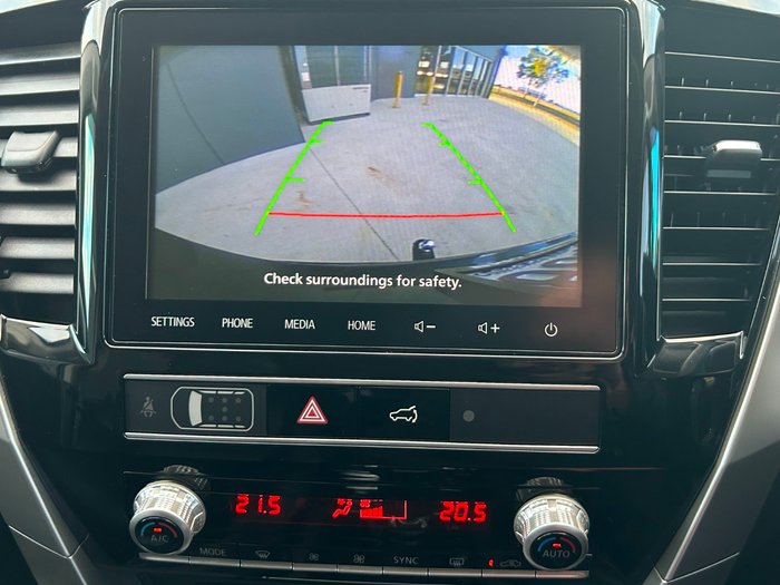 2020 Mitsubishi Pajero Sport GLS