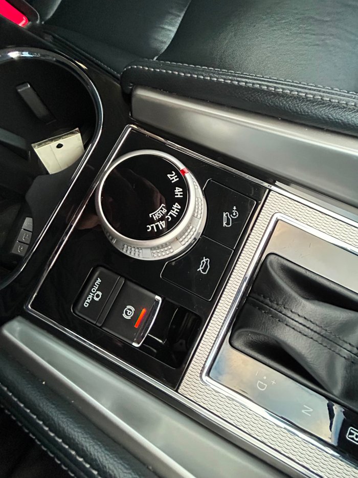 2020 Mitsubishi Pajero Sport GLS