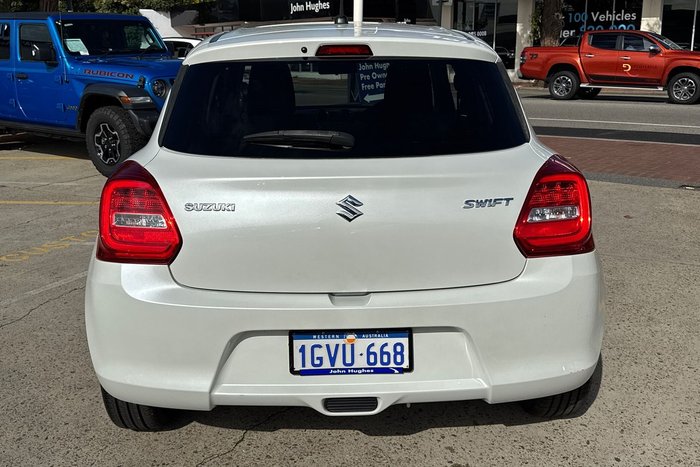 2019 Suzuki Swift GL Navigator