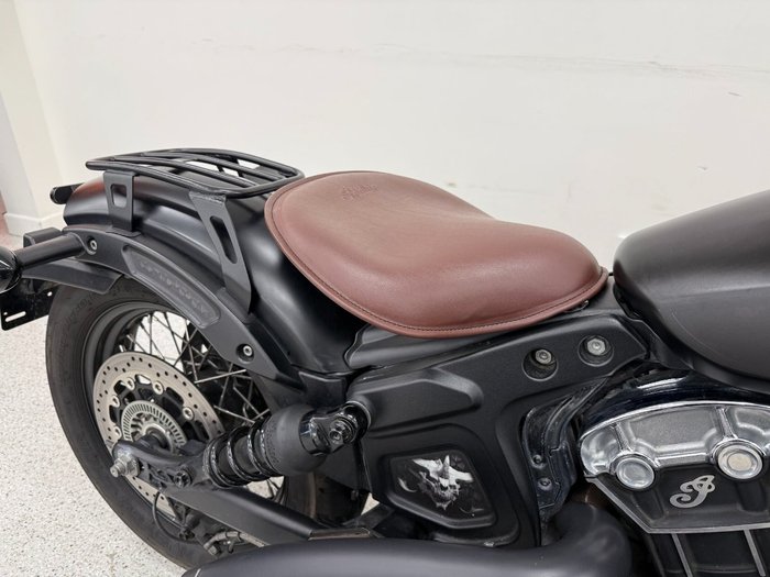 2020 INDIAN SCOUT BOBBER TWENTY THUNDER BL Black