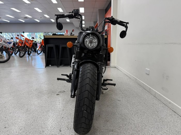 2020 INDIAN SCOUT BOBBER TWENTY THUNDER BL Black