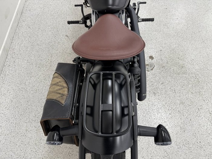 2020 INDIAN SCOUT BOBBER TWENTY THUNDER BL Black