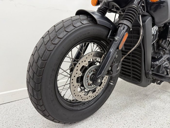 2020 INDIAN SCOUT BOBBER TWENTY THUNDER BL Black
