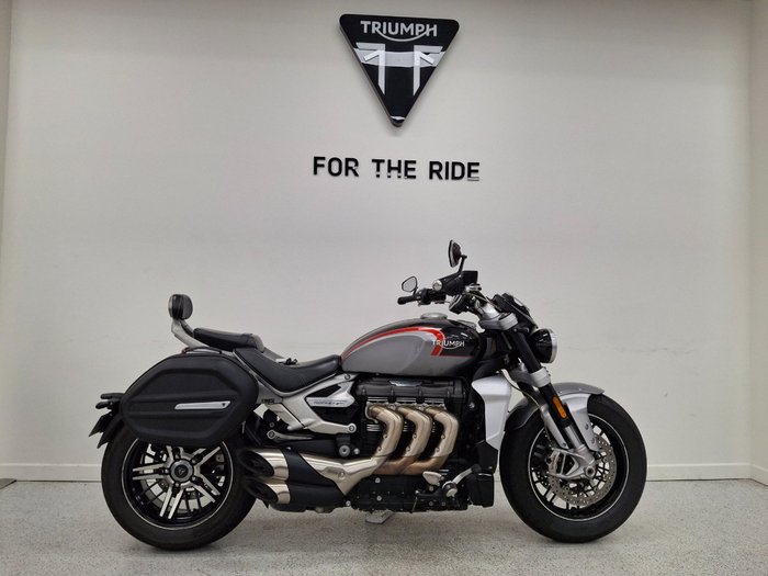 2021 Triumph ROCKET 3 GT red