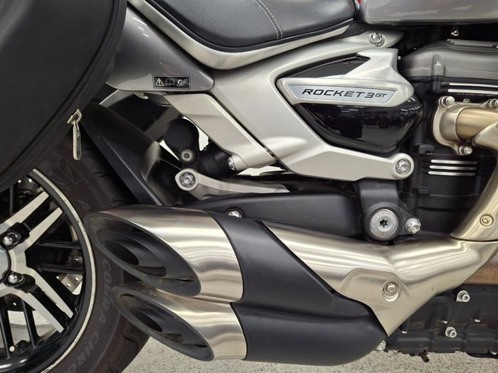 2021 Triumph ROCKET 3 GT red