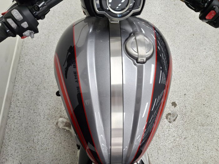 2021 Triumph ROCKET 3 GT red