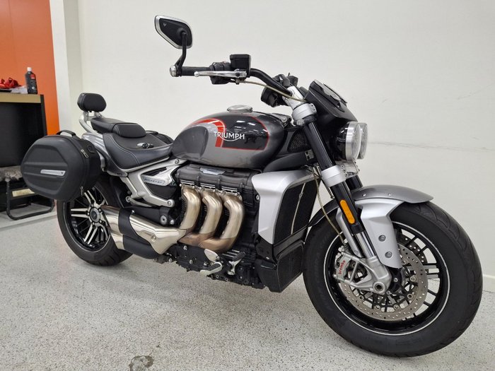 2021 Triumph ROCKET 3 GT red