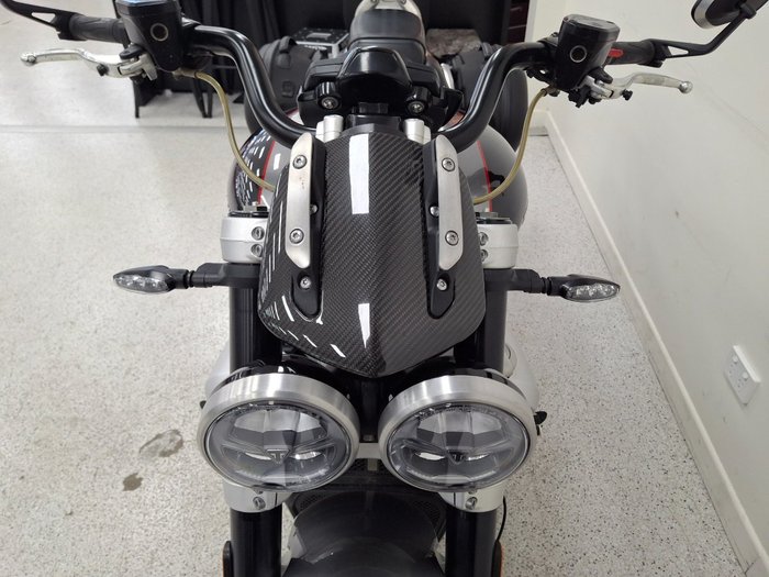 2021 Triumph ROCKET 3 GT red