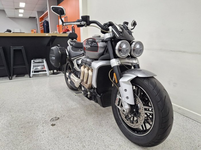 2021 Triumph ROCKET 3 GT red