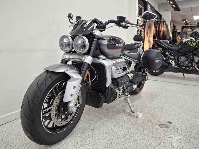 2021 Triumph ROCKET 3 GT red