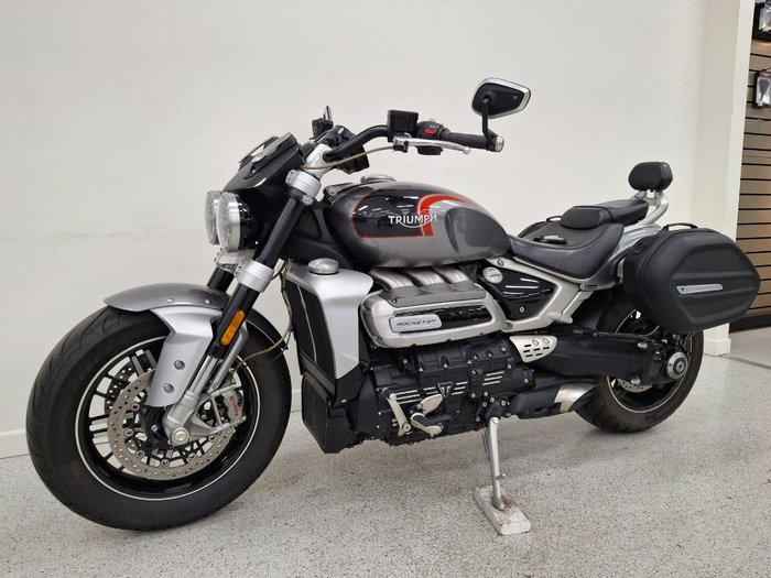 2021 Triumph ROCKET 3 GT red