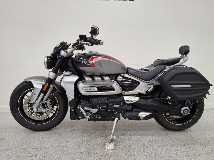 2021 Triumph ROCKET 3 GT red