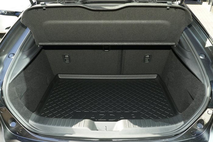 2025 Mazda 3 G25 Evolve SP