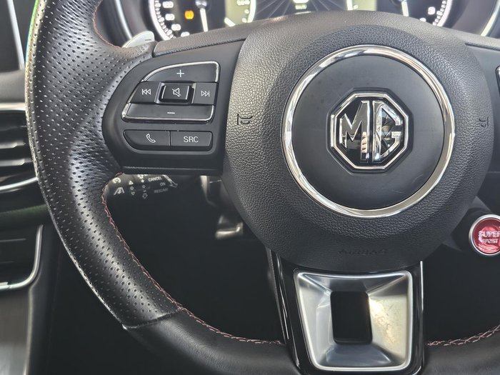 2022 MG HS Excite