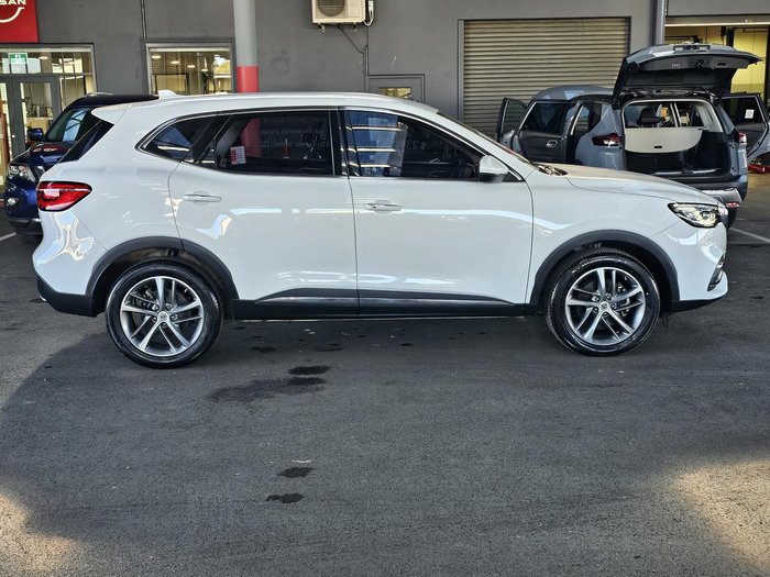 2022 MG HS Excite