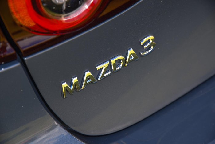 2025 Mazda 3 G20 Pure
