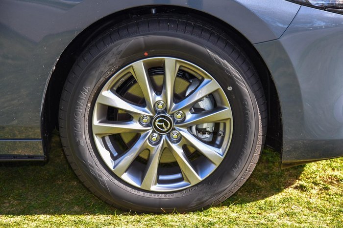 2025 Mazda 3 G20 Pure